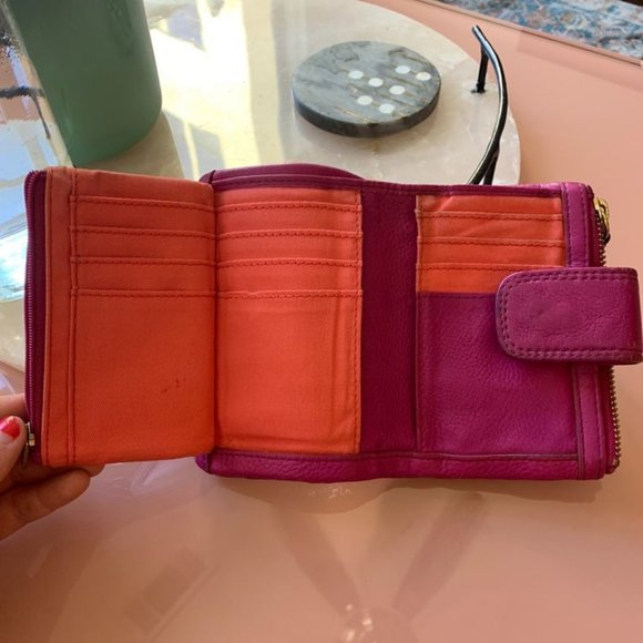 Pink Fossil - Picture 3 of 3